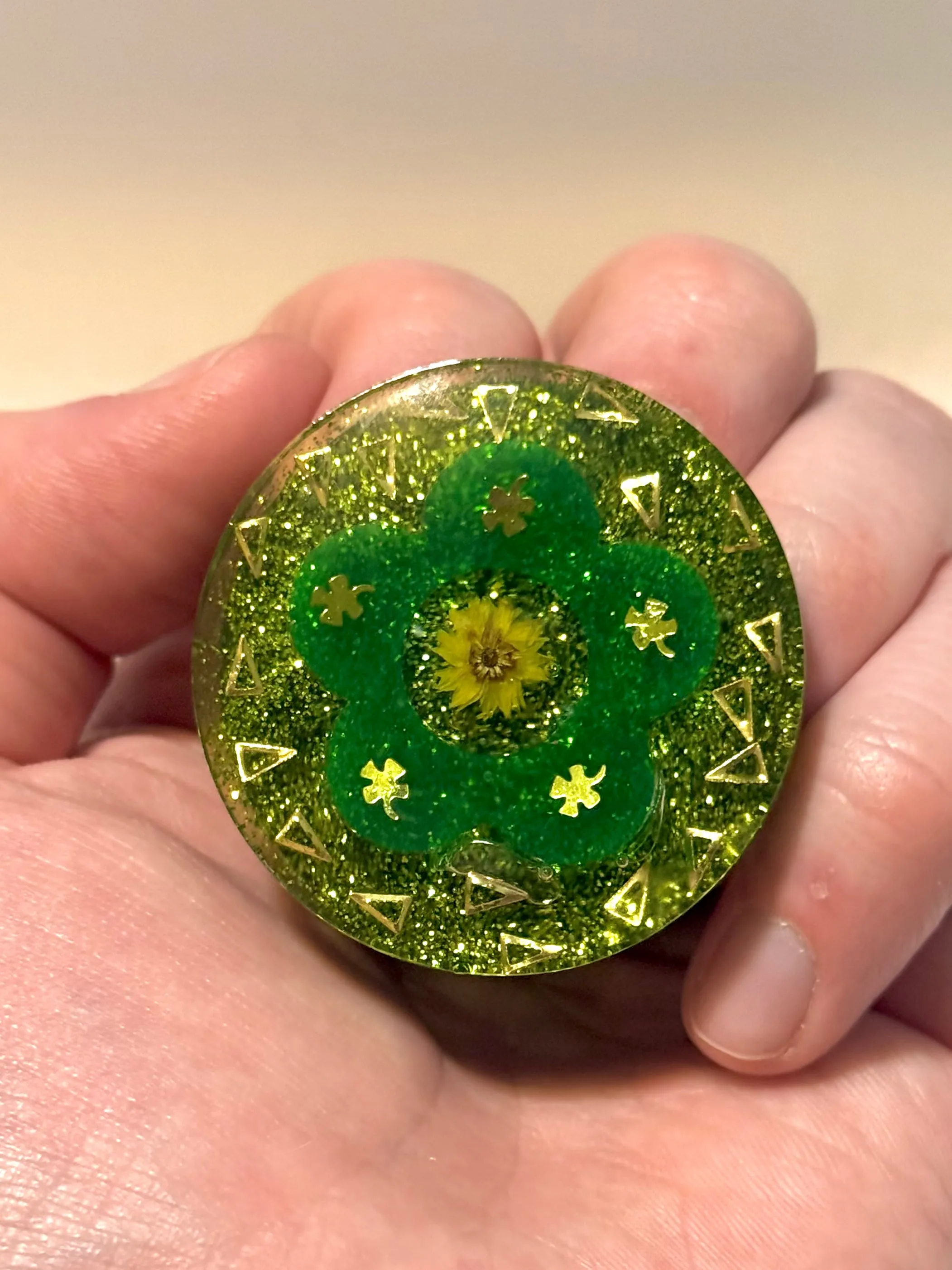 Handmade Lucky Flower Phone Grip